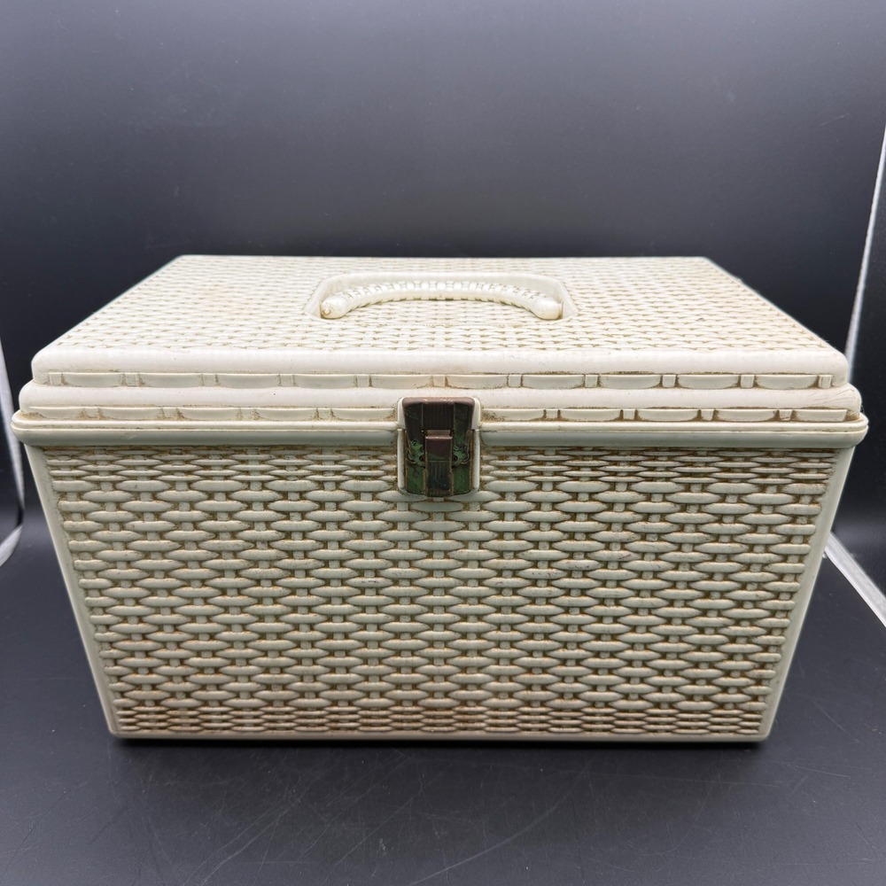 Vtg Wilson Wil hold Plastic Sewing Box Wicker Basket Weave Ivory Tray Retro MCM